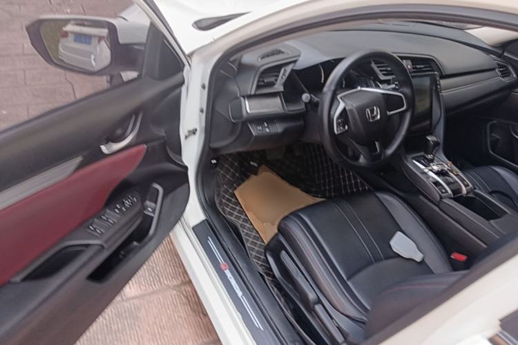 Used Honda Civic 2016 180TURBO CVT Comfort Version Driver Seat
