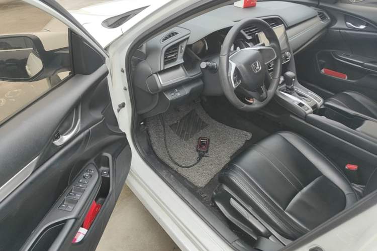 Used Honda Civic 2016 180TURBO CVT Comfort Version Driver Seat