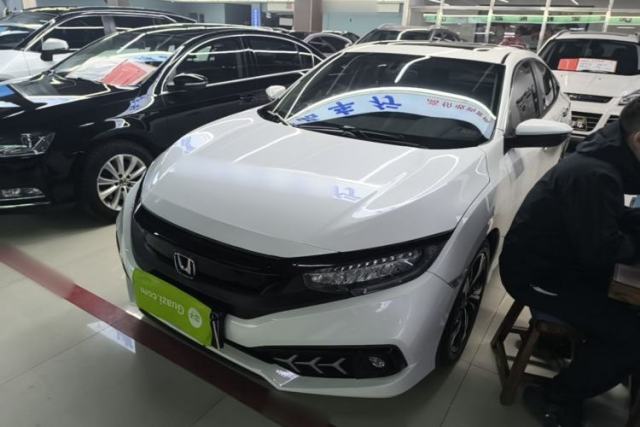 Used Honda Civic 2016 220TURBO CVT Luxury Edition
