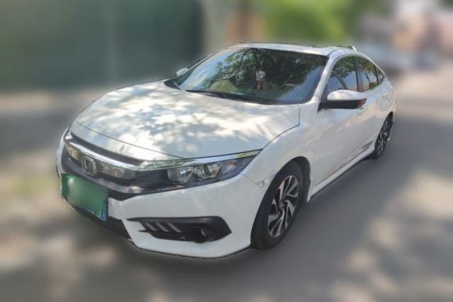 Używany Honda Civic 2016 220TURBO CVT Luxury Edition
