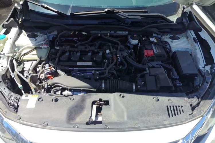 Used Honda Civic 2016 220TURBO CVT Luxury Edition Engine Bay