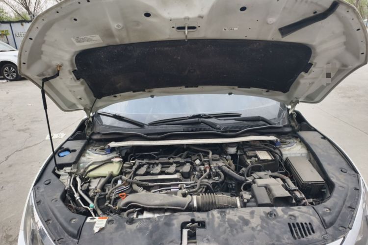 Used Honda Civic 2016 220TURBO CVT Prestige Edition Engine Bay