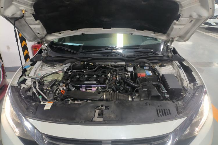 Used Honda Civic 2016 220TURBO Manual Luxury Edition Engine Bay