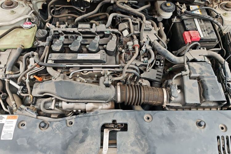 Used Honda Civic 2016 220TURBO CVT Luxury Edition Engine Bay