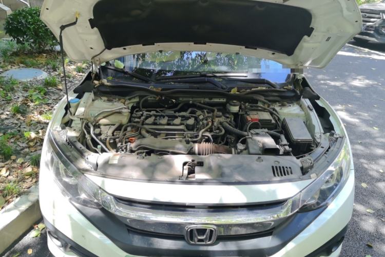 Used Honda Civic 2016 220TURBO CVT Luxury Edition Engine Bay