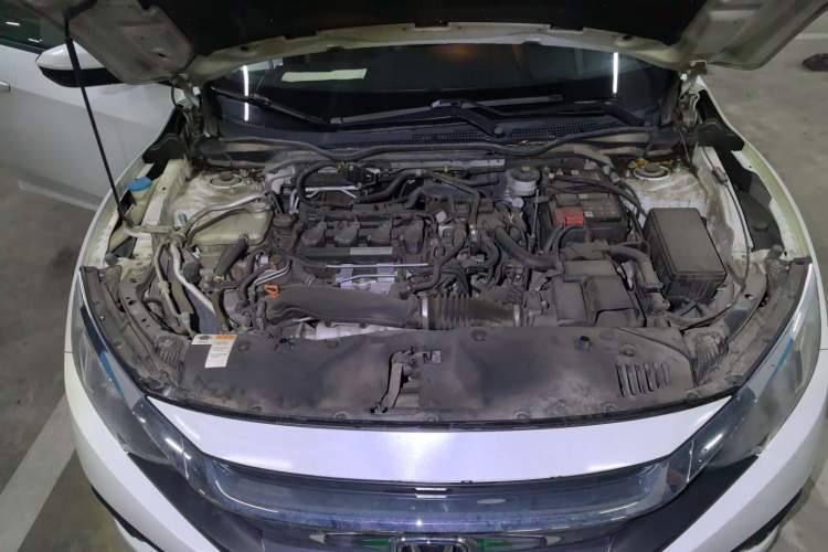 Used Honda Civic 2016 220TURBO CVT Luxury Edition Engine Bay
