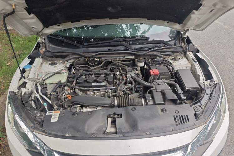 Used Honda Civic 2016 220TURBO CVT Luxury Edition Engine Bay