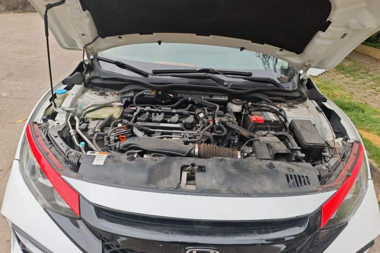 Used Honda Civic 2016 220TURBO CVT Luxury Edition Engine Bay