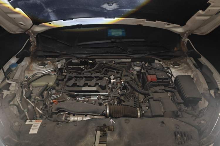 Used Honda Civic 2016 220TURBO CVT Luxury Edition Engine Bay