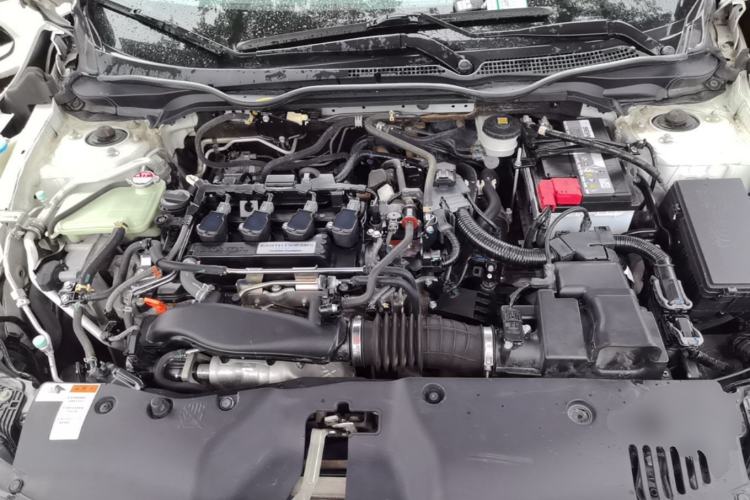 Used Honda Civic 2016 220TURBO CVT Luxury Edition Engine Bay