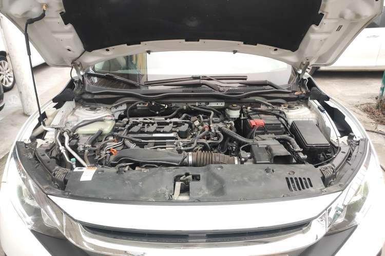Used Honda Civic 2016 220TURBO CVT Luxury Edition Engine Bay