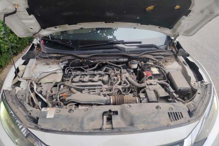 Used Honda Civic 2016 220TURBO CVT Prestige Edition Engine Bay