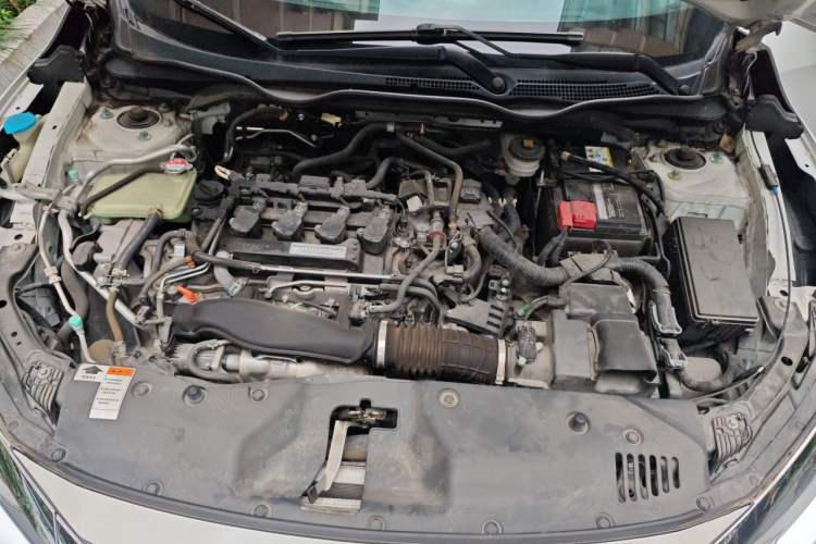 Used Honda Civic 2016 220TURBO CVT Luxury Edition Engine Bay