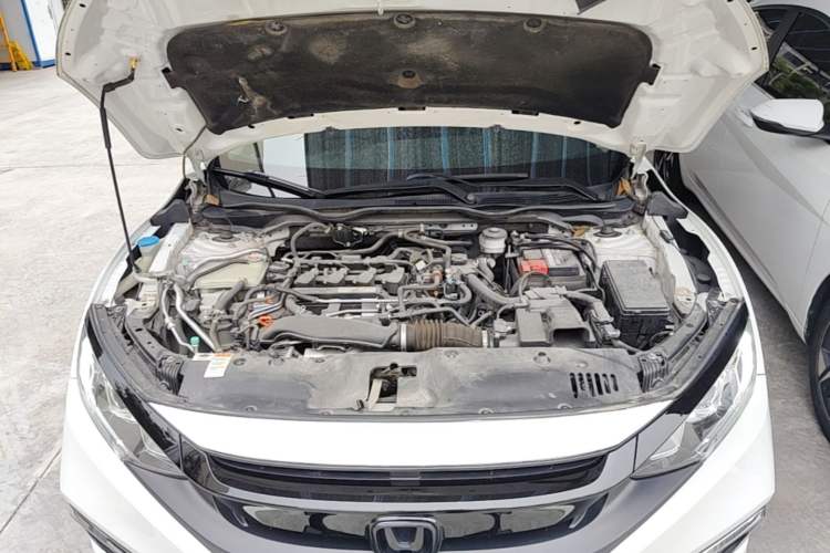 Used Honda Civic 2016 220TURBO CVT Prestige Edition Engine Bay