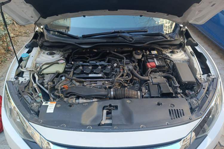 Used Honda Civic 2016 220TURBO CVT Luxury Edition Engine Bay