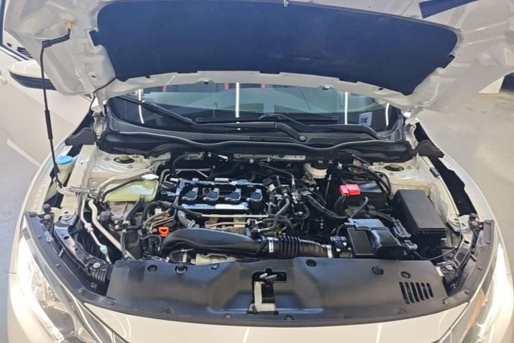 Used Honda Civic 2016 220TURBO CVT Luxury Edition Engine Bay