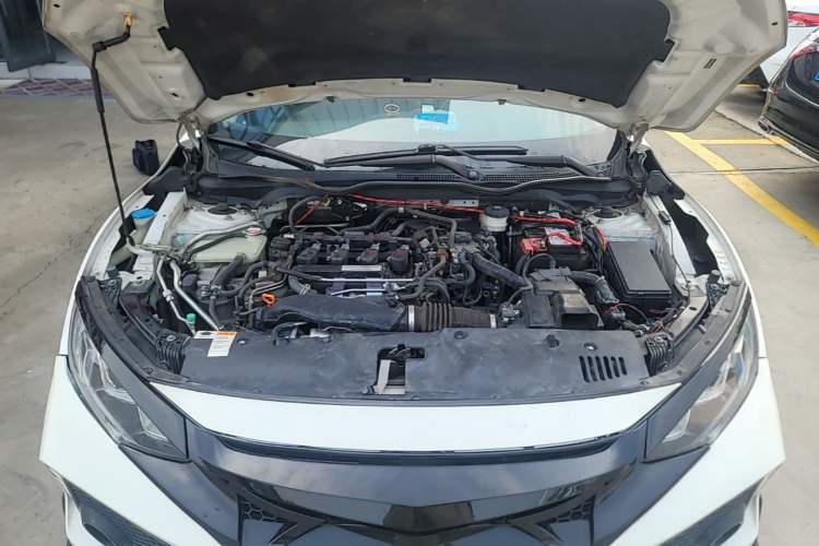Used Honda Civic 2016 220TURBO CVT Luxury Edition Engine Bay