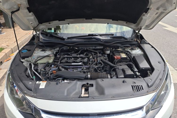 Used Honda Civic 2016 220TURBO CVT Luxury Edition Engine Bay
