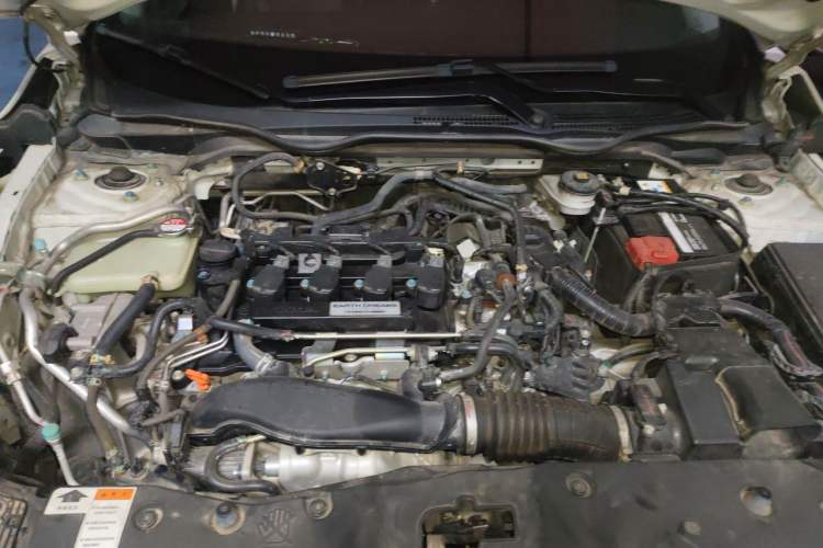 Used Honda Civic 2016 220TURBO CVT Luxury Edition Engine Bay