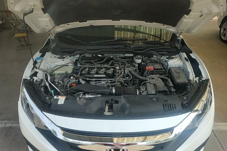 Used Honda Civic 2016 220TURBO CVT Luxury Edition Engine Bay