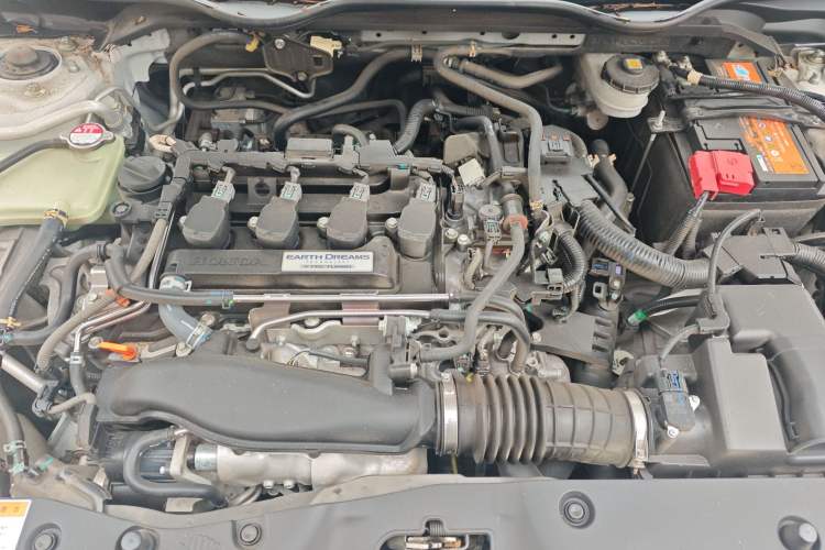 Used Honda Civic 2016 220TURBO CVT Luxury Edition Engine Bay