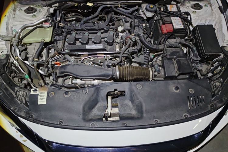 Used Honda Civic 2016 220TURBO CVT Luxury Edition Engine Bay