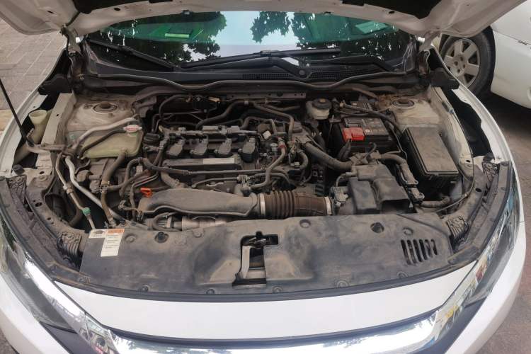 Used Honda Civic 2016 220TURBO CVT Luxury Edition Engine Bay