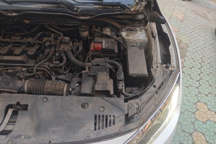 Used Honda Civic 2016 220TURBO CVT Luxury Edition Engine Bay Left