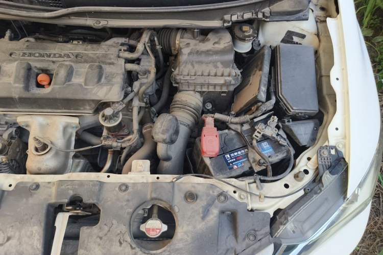 Used Honda Civic 2016 1.8L Automatic Comfort Version Engine Bay Left