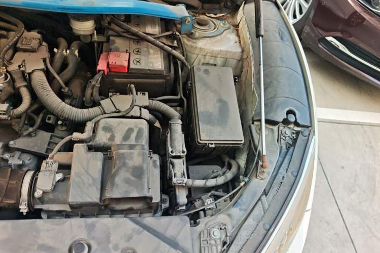 Used Honda Civic 2016 220TURBO CVT Luxury Edition Engine Bay Left