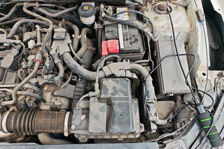 Used Honda Civic 2016 220TURBO CVT Luxury Edition Engine Bay Left