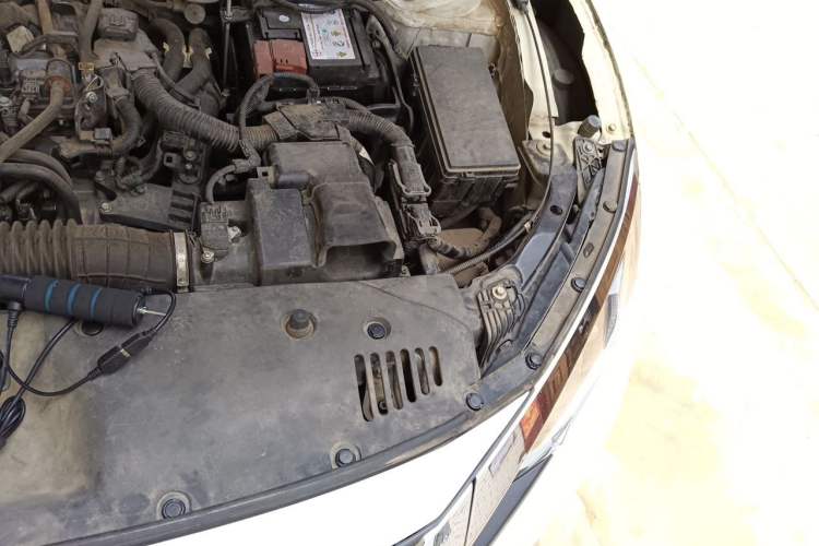 Used Honda Civic 2016 220TURBO Manual Luxury Edition Engine Bay Left