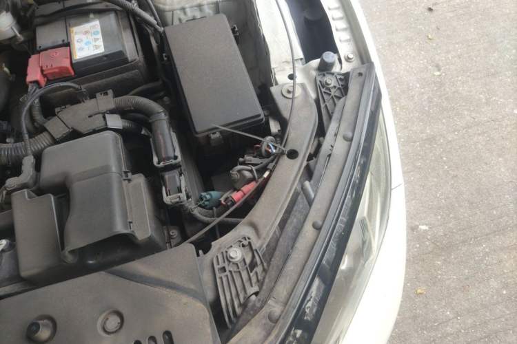 Used Honda Civic 2016 220TURBO CVT Luxury Edition Engine Bay Left