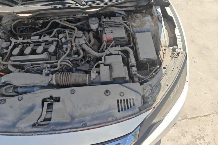 Used Honda Civic 2016 220TURBO Manual Luxury Edition Engine Bay Left