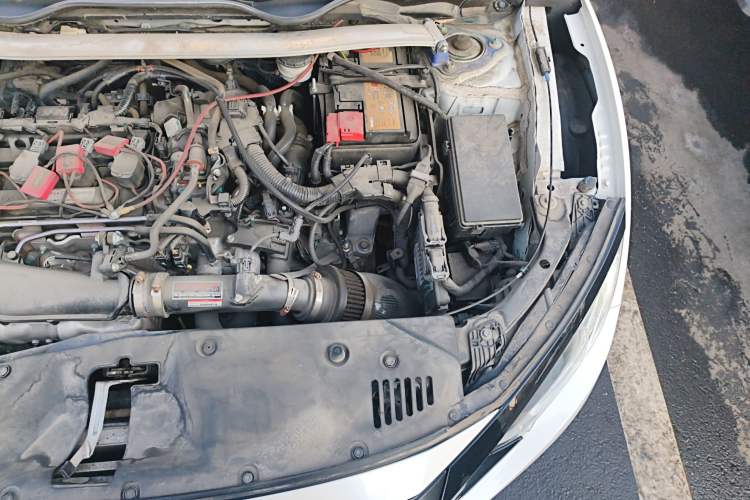 Used Honda Civic 2016 220TURBO Manual Luxury Edition Engine Bay Left
