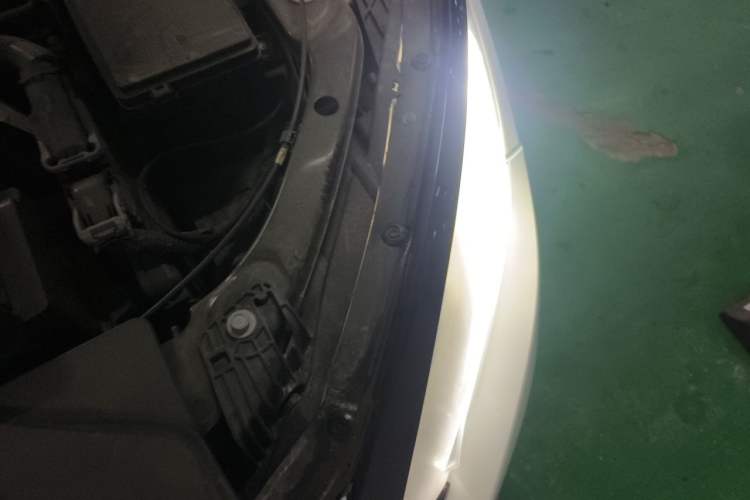 Used Honda Civic 2016 220TURBO CVT Luxury Edition Engine Bay Left