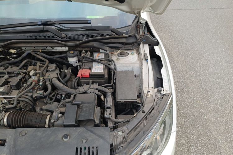 Used Honda Civic 2016 220TURBO CVT Luxury Edition Engine Bay Left