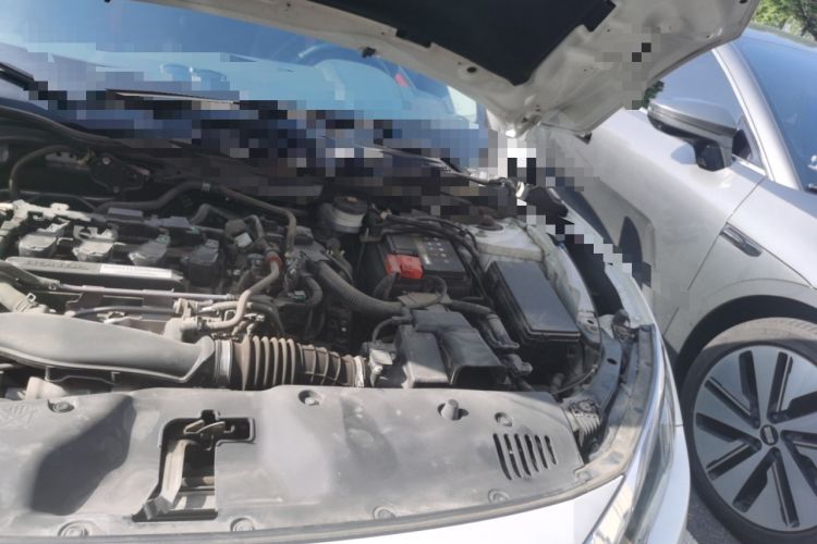 Used Honda Civic 2016 220TURBO CVT Luxury Edition Engine Bay Left