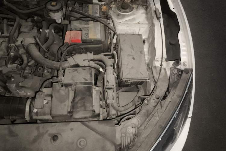 Used Honda Civic 2016 220TURBO CVT Luxury Edition Engine Bay Left