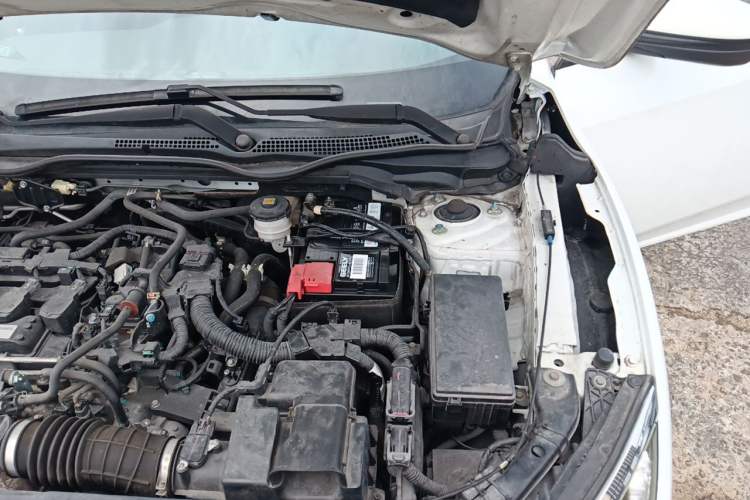 Used Honda Civic 2016 220TURBO CVT Luxury Edition Engine Bay Left