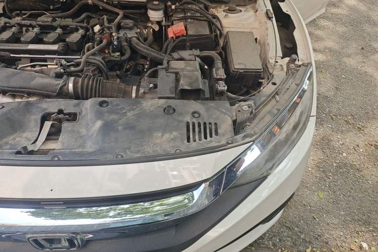 Used Honda Civic 2016 220TURBO CVT Prestige Edition Engine Bay Left