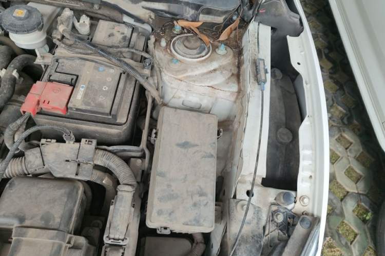 Used Honda Civic 2016 220TURBO CVT Luxury Edition Engine Bay Left