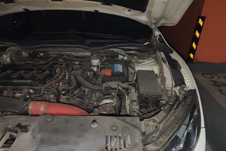 Used Honda Civic 2016 220TURBO CVT Luxury Edition Engine Bay Left
