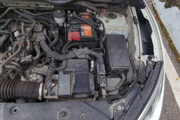 Used Honda Civic 2016 220TURBO CVT Luxury Edition Engine Bay Left