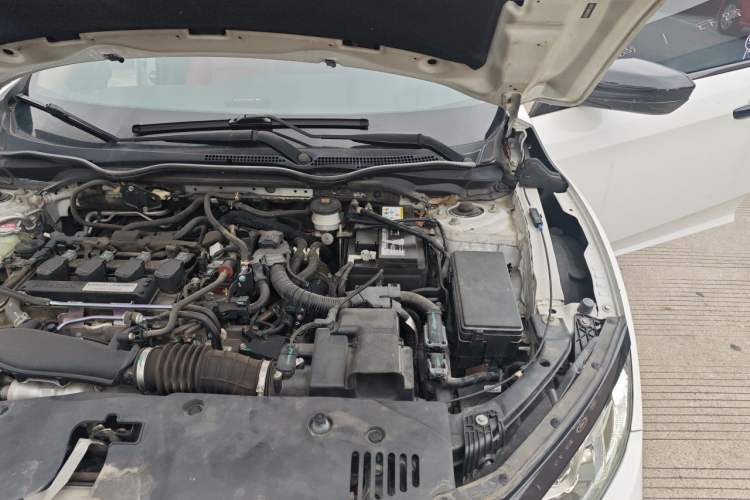 Used Honda Civic 2016 220TURBO CVT Luxury Edition Engine Bay Left