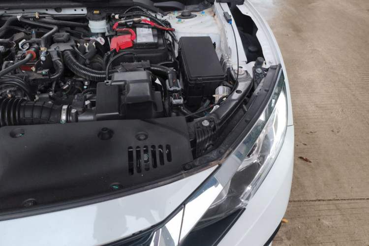 Used Honda Civic 2016 220TURBO CVT Luxury Edition Engine Bay Left