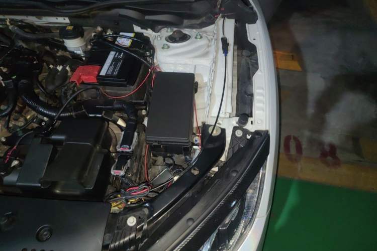 Used Honda Civic 2016 220TURBO CVT Luxury Edition Engine Bay Left