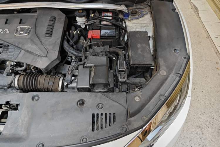 Used Honda Civic 2016 220TURBO CVT Prestige Edition Engine Bay Left