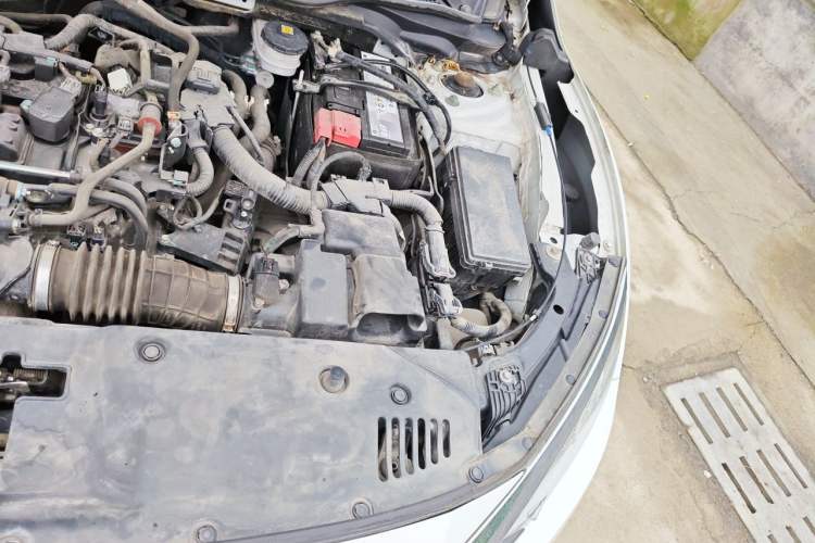 Used Honda Civic 2016 220TURBO CVT Prestige Edition Engine Bay Left