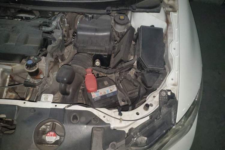 Used Honda Civic 2016 1.8L Automatic Comfort Version Engine Bay Left